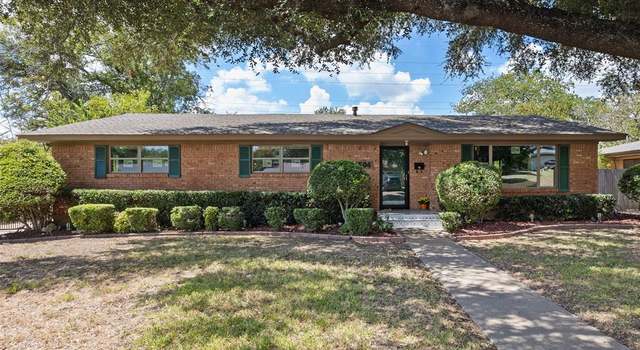 Photo of 4504 Owendale Dr, Benbrook, TX 76116