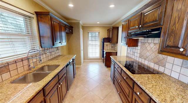 Photo of 4633 Lemon Tree Ln, Garland, TX 75043