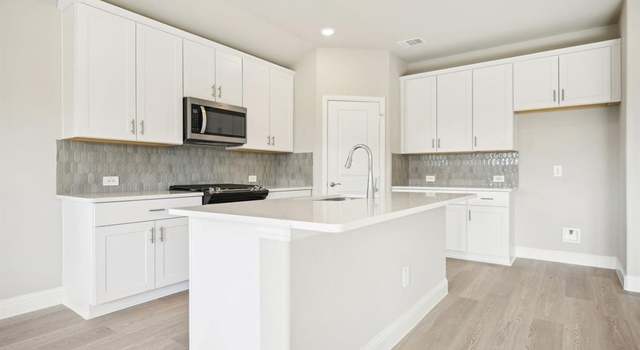 Photo of 6616 Stone Elm Ln, Fort Worth, TX 76036
