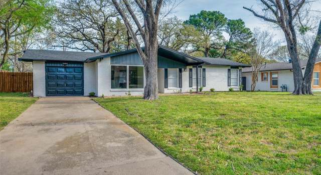 Photo of 2017 Ravinia Dr, Arlington, TX 76012