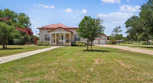 Photo of 836 E Reynosa Ave, De Leon, TX 76444