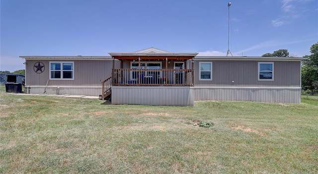 Photo of 199 Heien Ct, Boyd, TX 76023