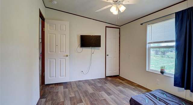 Photo of 199 Heien Ct, Boyd, TX 76023