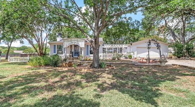 Photo of 648 Stagecoach Dr, Oak Point, TX 75068