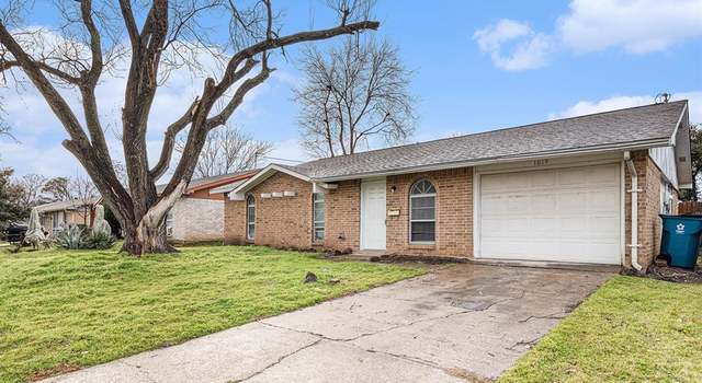 Photo of 1019 Hillwood Dr, Lewisville, TX 75067