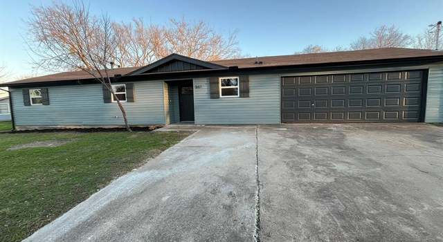 Photo of 361 Shoreline Dr, Azle, TX 76020
