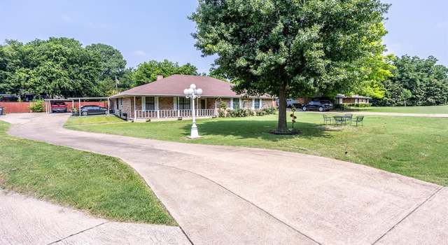 Photo of 181 Southwood Dr, Lancaster, TX 75146