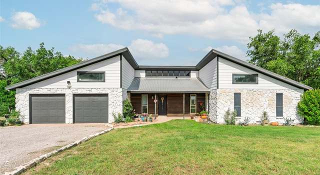 Photo of 511 Mcfarland Ranch Rd, Aledo, TX 76008