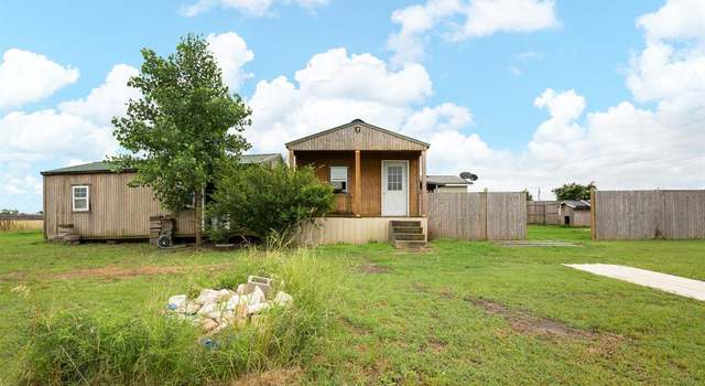 Photo of 3504 Cobbler Ln, Joshua, TX 76058