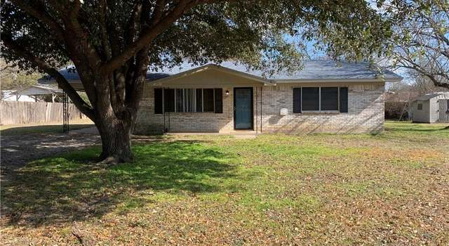 Photo of 905 Willow Pond, Groesbeck, TX 76642
