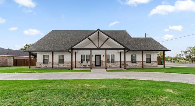 Photo of 304 Mariners Way, Wichita Falls, TX 76308