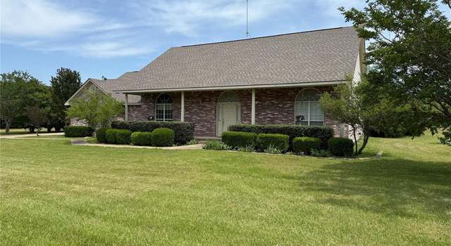 Photo of 108 Oak Ln, Whitney, TX 76692