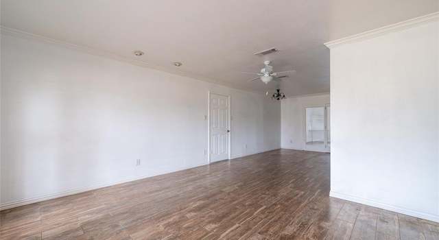 Photo of 913 Foley Ave, Iowa Park, TX 76367