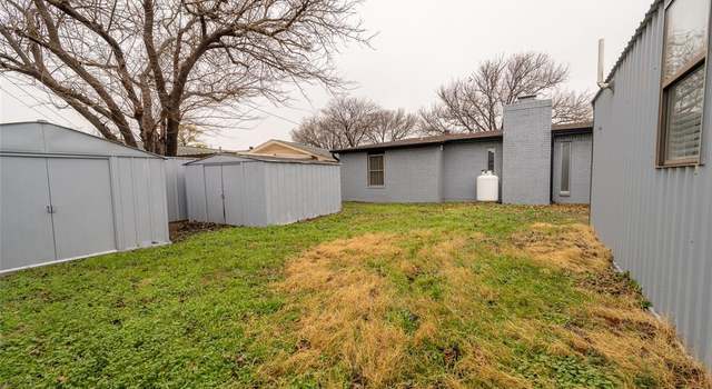 Photo of 913 Foley Ave, Iowa Park, TX 76367