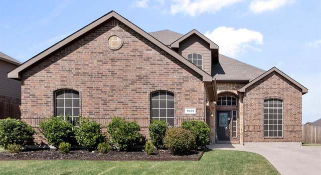 Photo of 1049 Chandler St, Kennedale, TX 76060