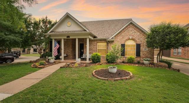 Photo of 2541 Sir Tristram Ln, Lewisville, TX 75056