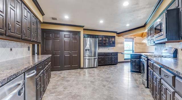 Photo of 7718 Princeton Rd, Rowlett, TX 75089