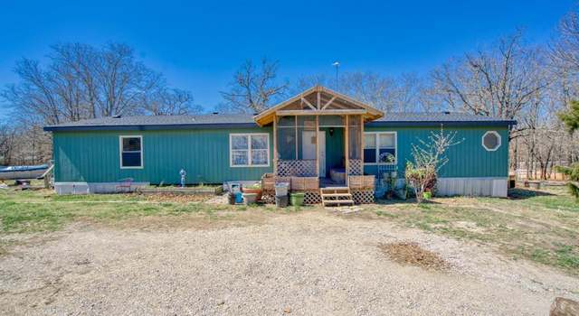 Photo of 171 Canyon Valley Ln, Weatherford, TX 76085