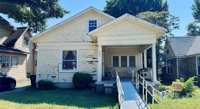 Photo of 2809 Travis Ave, Fort Worth, TX 76110