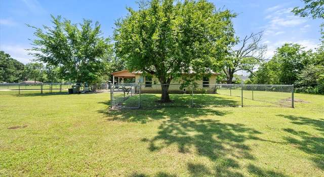 Photo of 604 Donna Cir, Kerens, TX 75144
