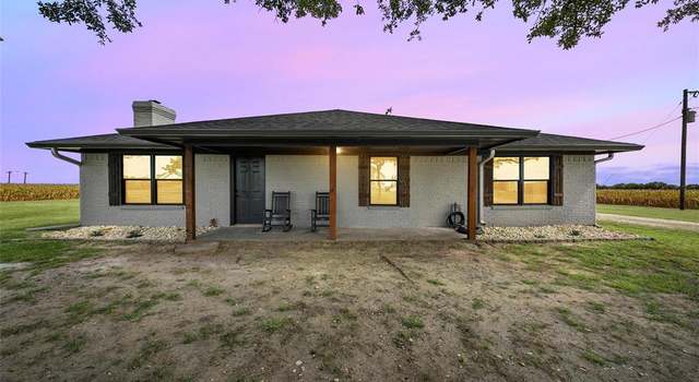 Photo of 2402 Trlica Rd, West, TX 76691