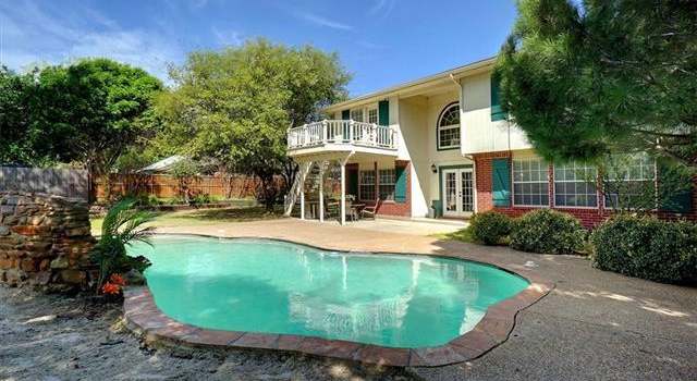Photo of 2111 Barton Springs Dr, Corinth, TX 76210