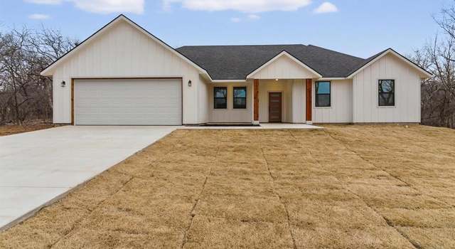 Photo of 833 Haynie Dr, Runaway Bay, TX 76426