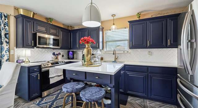 Photo of 7004 Spoonbill Ct, Arlington, TX 76002