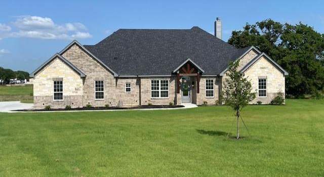 Photo of 1046 Katie Ct, Azle, TX 76020