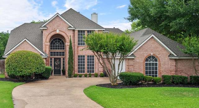 Photo of 10 Waterwood Ct, Mansfield, TX 76063