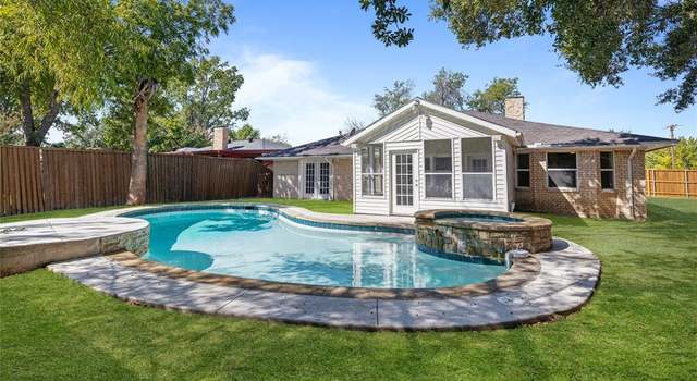 Property at 625 Heritage Hill Dr, Forney, TX 75126, 4 beds, 2 baths