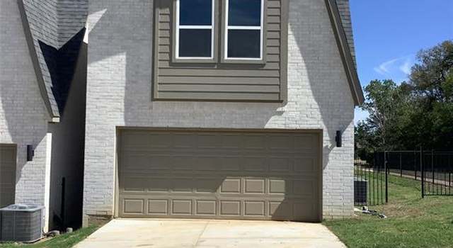 Photo of 318 Oakbend Dr, Lewisville, TX 75067
