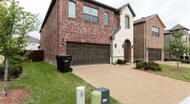Photo of 9009 Blue Water Dr, Plano, TX 75025