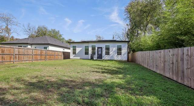 Photo of 4919 Strobel Ave, Dallas, TX 75216