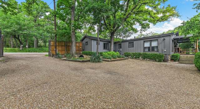 Photo of 9432 Heron Dr, Fort Worth, TX 76108
