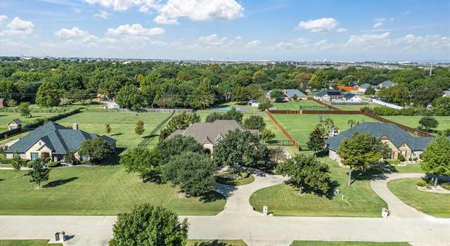 Photo of 305 Spring Grove Dr, Waxahachie, TX 75165