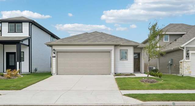 Photo of 957 Dayflower Ct, Lavon, TX 75166