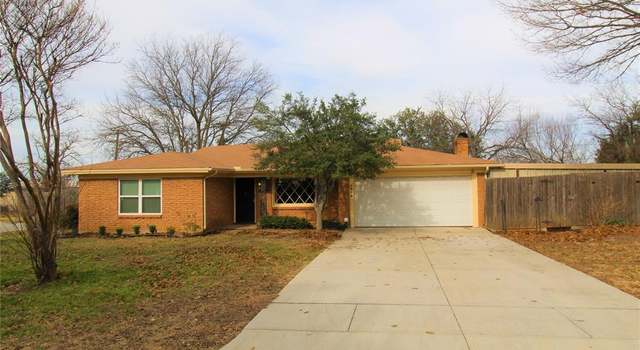 Photo of 5932 Walraven Cir, Fort Worth, TX 76133