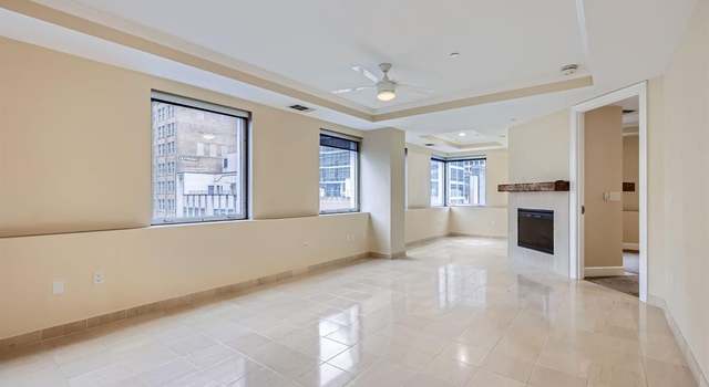 Photo of 1505 Elm St #702, Dallas, TX 75201