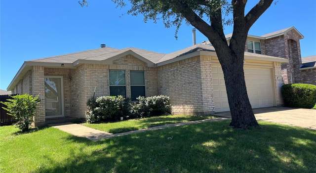 Photo of 4025 Fox Trot Dr, Fort Worth, TX 76123