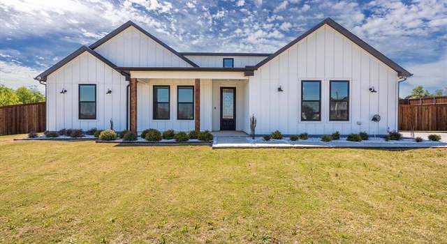 Photo of 7869 Blanchard Way, Fort Worth, TX 76126