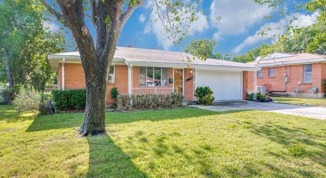 Photo of 1308 Warden St, Benbrook, TX 76126