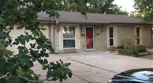 Photo of 730 W Grenoble Dr, Grand Prairie, TX 75052