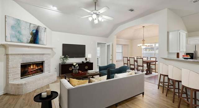 Photo of 4555 Sunnywind Ct, Fort Worth, TX 76137