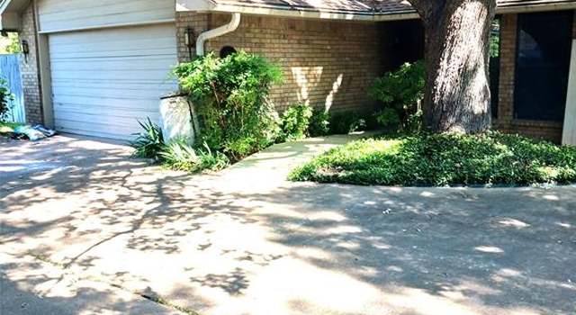 Photo of 2435 St Gregory St, Arlington, TX 76013