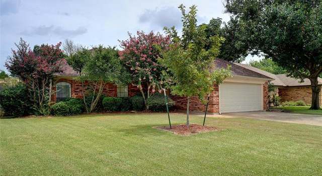Photo of 7605 Doris Ct, North Richland Hills, TX 76182