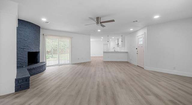 Photo of 2468 W Kiest Blvd, Dallas, TX 75233