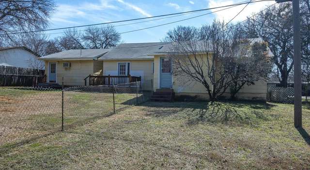 Photo of 1403 Hovey St, Bridgeport, TX 76426