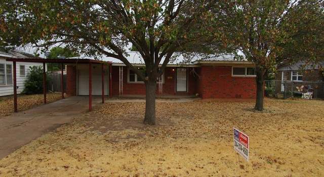 Photo of 406 W 15th St, Quanah, TX 79252