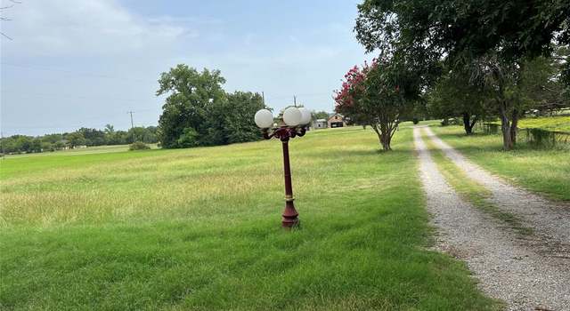 Photo of 2427 Davy Ln, Denison, TX 75020